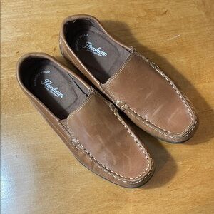 Boys Florsheim Jasper Jr. Tan Leather Slip-On Moccasin Loafers. Size 6.5